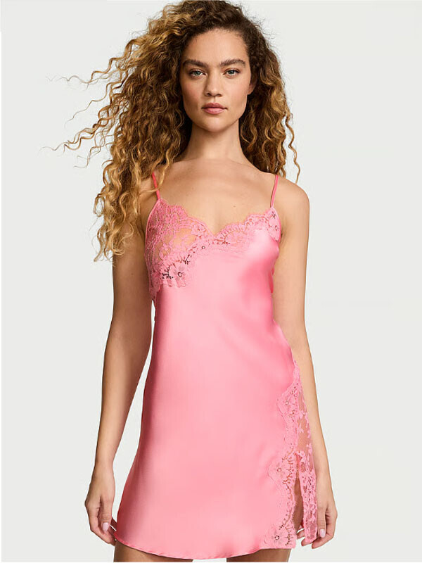 Victorias Secret Dare to Dream Lace & Satin Slip